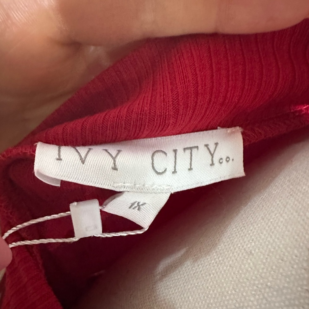 Ivy City Co Short Cosette Dress Red Tiered Tulle Ribbed Knit Size 1X NWT - Picture 10 of 11